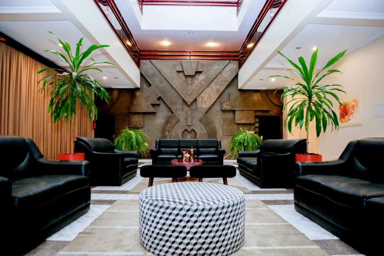 Susin Hotel Mafra Kültér fotó